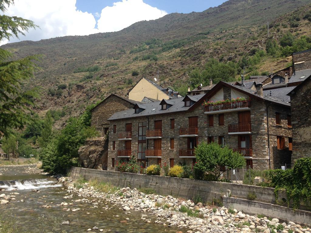 Vora Riu Lägenhet Esterri d'Àneu Exteriör bild
