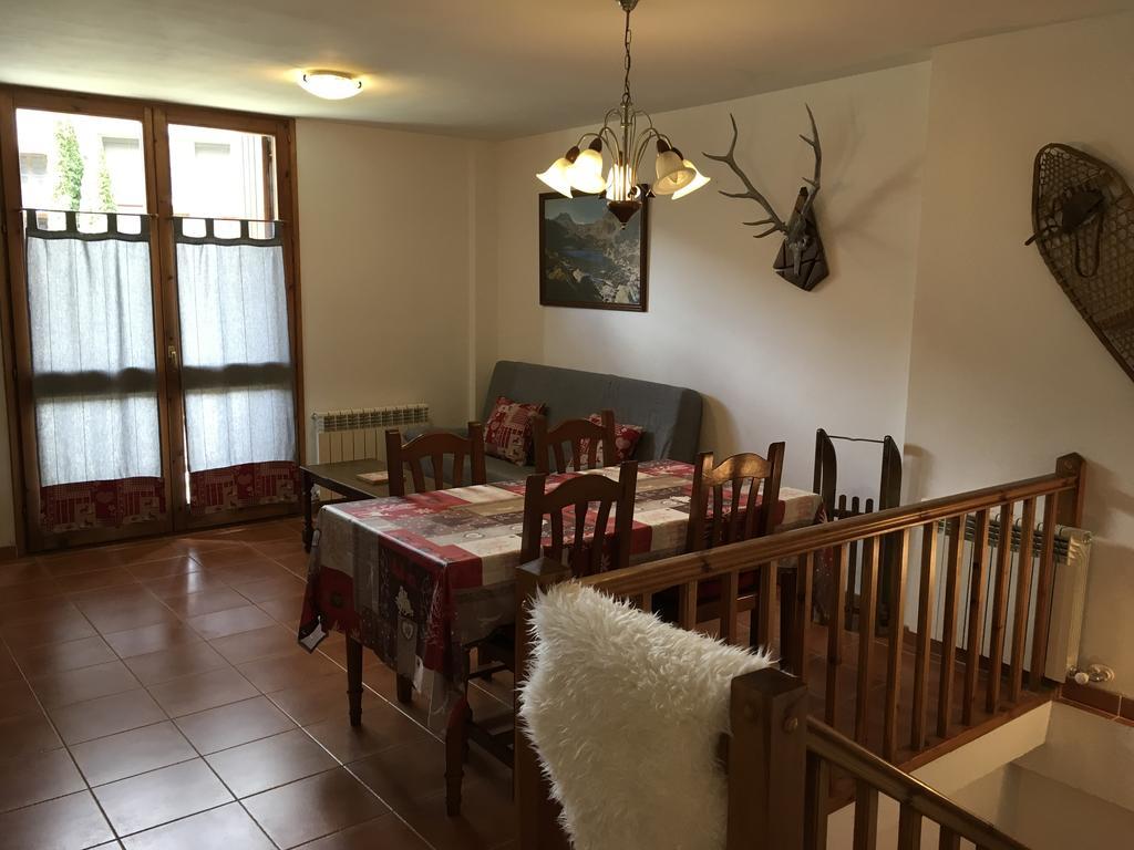 Vora Riu Lägenhet Esterri d'Àneu Exteriör bild